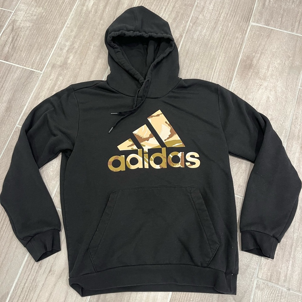 Adidas Hooded Sweatshirt Men’s Size Medium Camouflage Logo